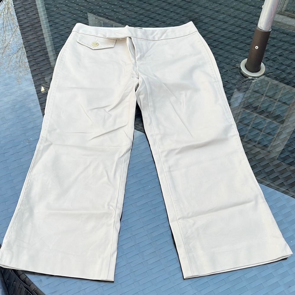 Banana Republic cropped soft khaki pants. Never worn.